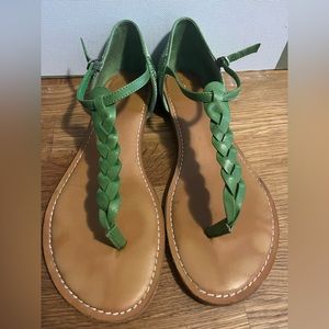 Lands End green Femme. Size 10. Leather.